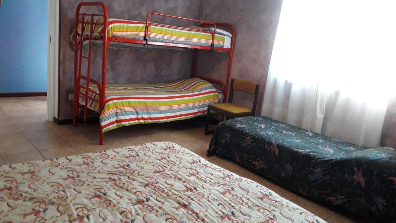 La Casa Rosa Hotell Borghetto di Vara Eksteriør bilde
